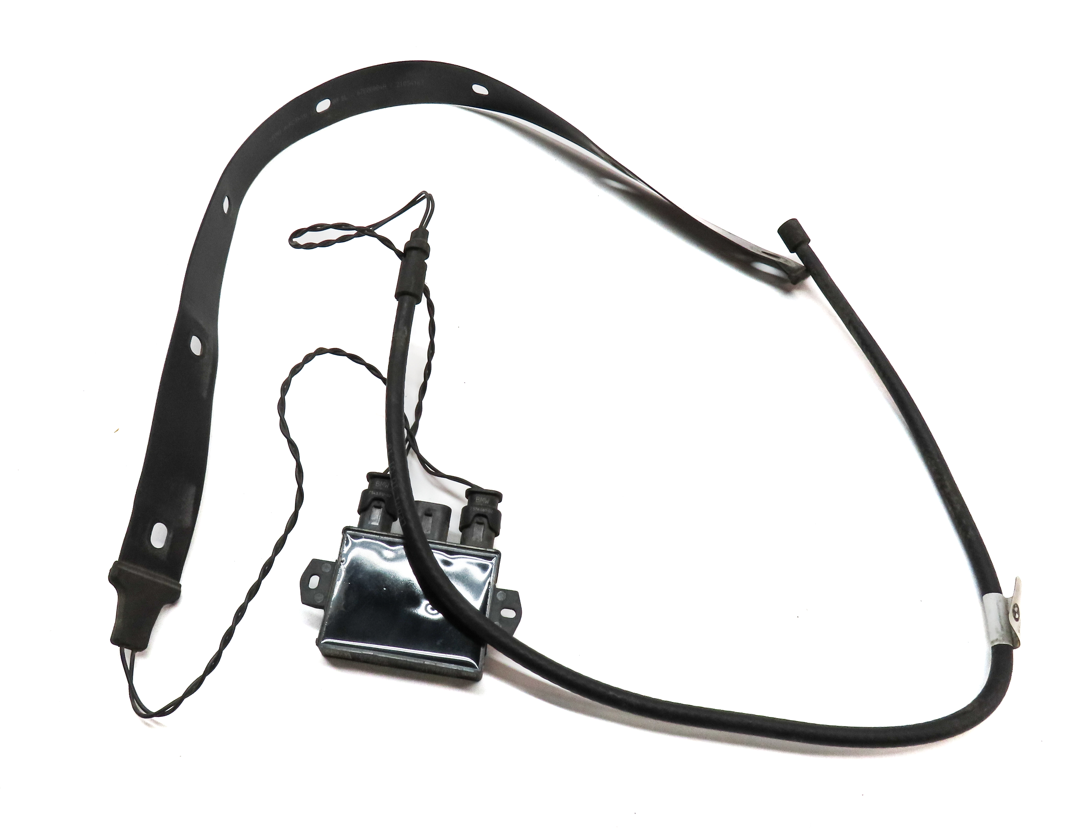 15-21 BMW 3 4 5 7 X1 X2 X3 F30 F32 F10 TRUNK KEYLESS KICK OPEN MODULE w/ SENSORS — exact item pictured